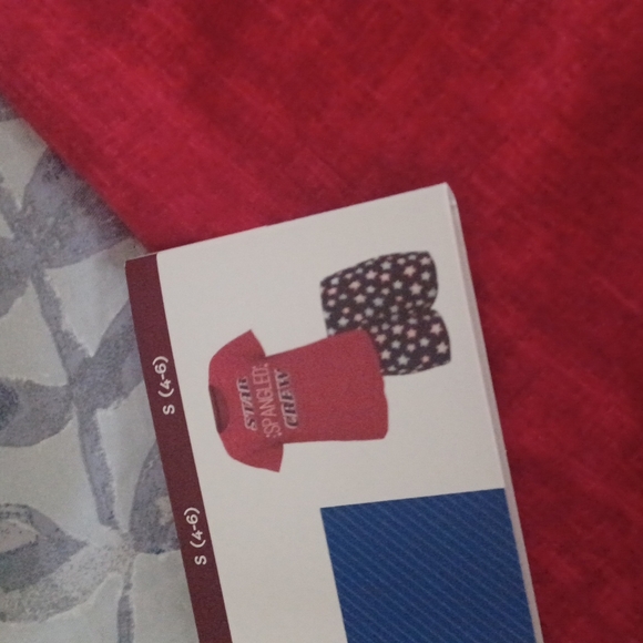 Woman's  pajama set - Picture 3 of 3